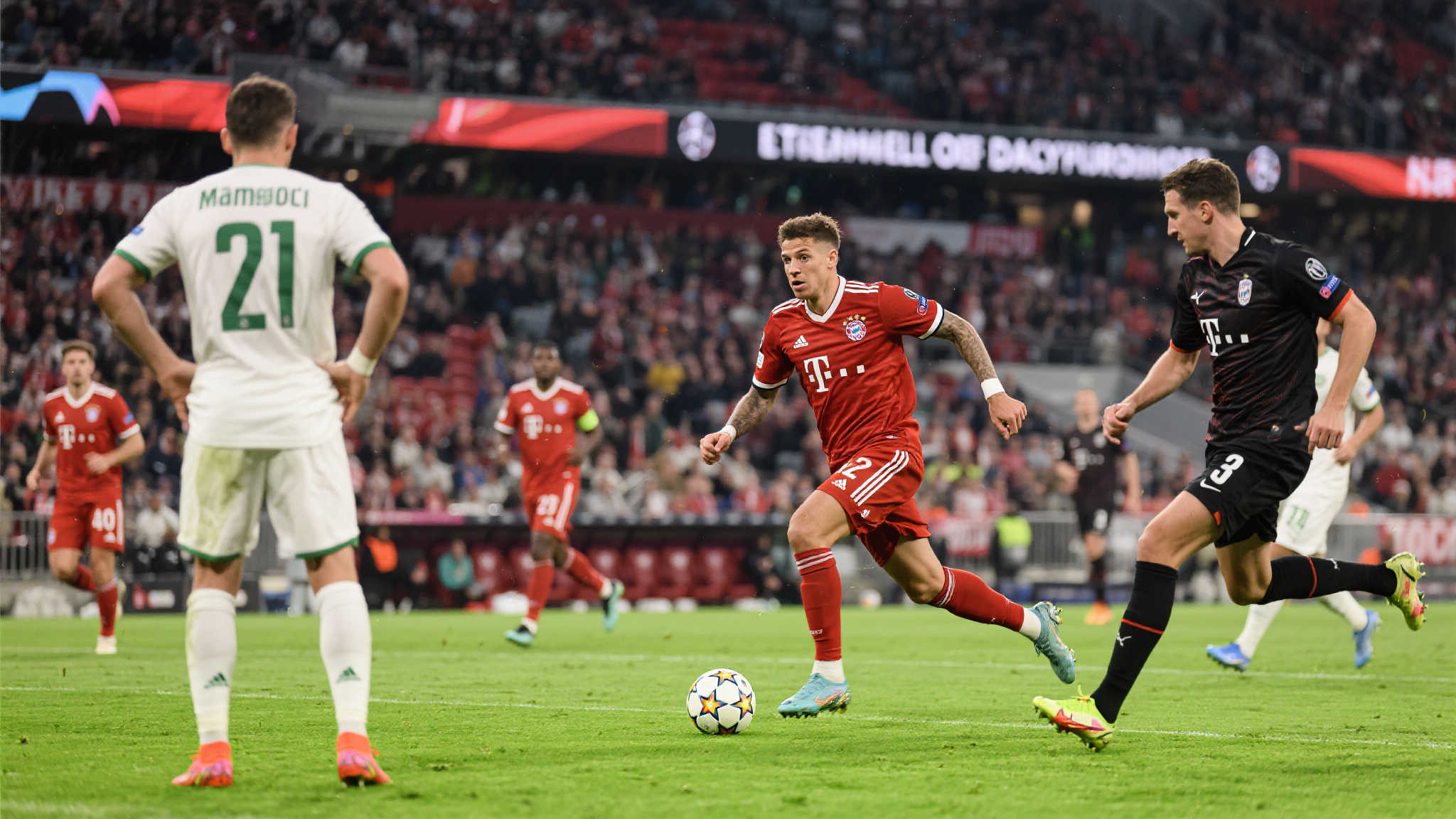 拜仁锁定出线!周六016世俱杯前瞻:对决马梅洛迪日 从数据角度来看,两队此前并无直接交锋记录,但通过近